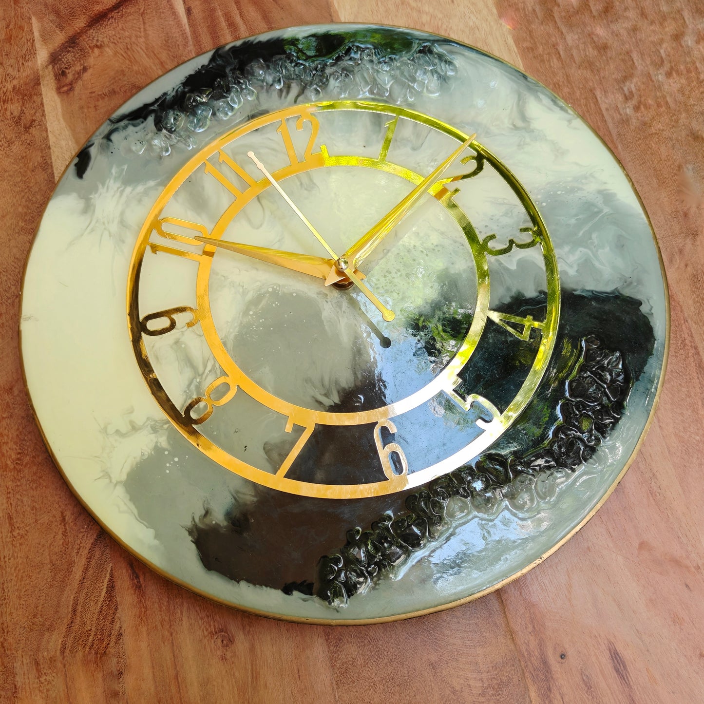 HBA0048 - Obsidian Mist Resin Wall Clock